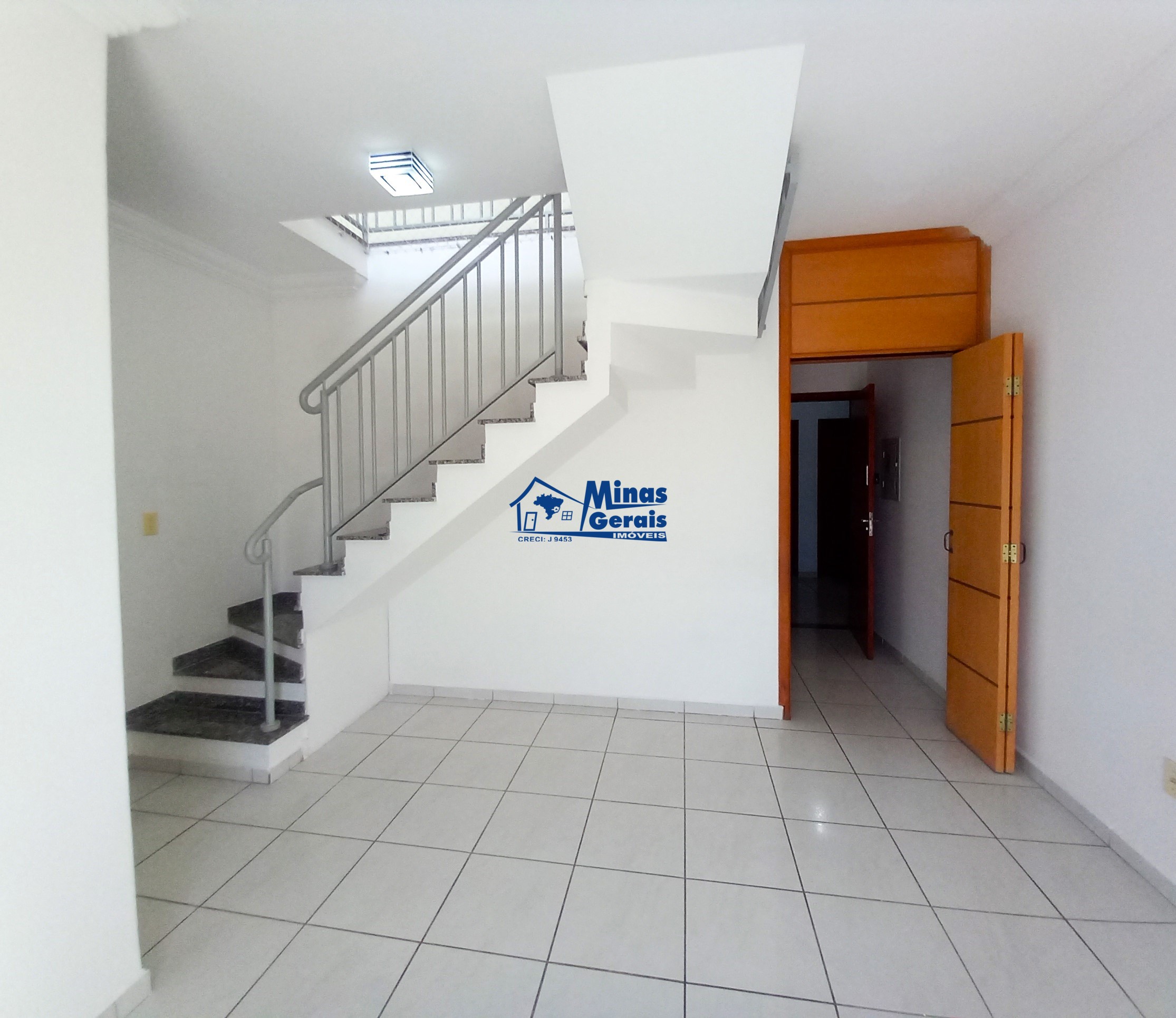 Cobertura à venda e aluguel com 3 quartos, 121m² - Foto 8