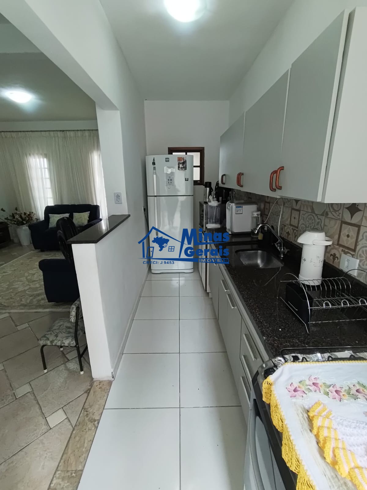 Casa à venda com 4 quartos, 199m² - Foto 12