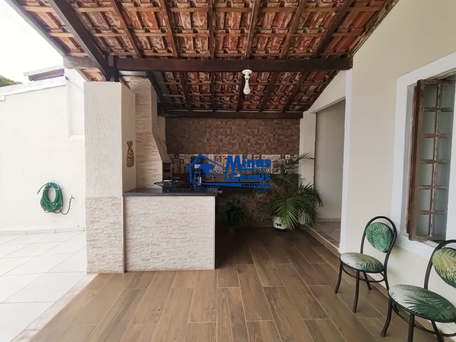 Casa à venda com 4 quartos, 199m² - Foto 6