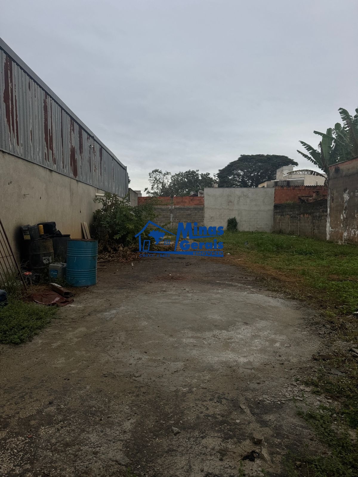 Terreno, 180 m² - Foto 2