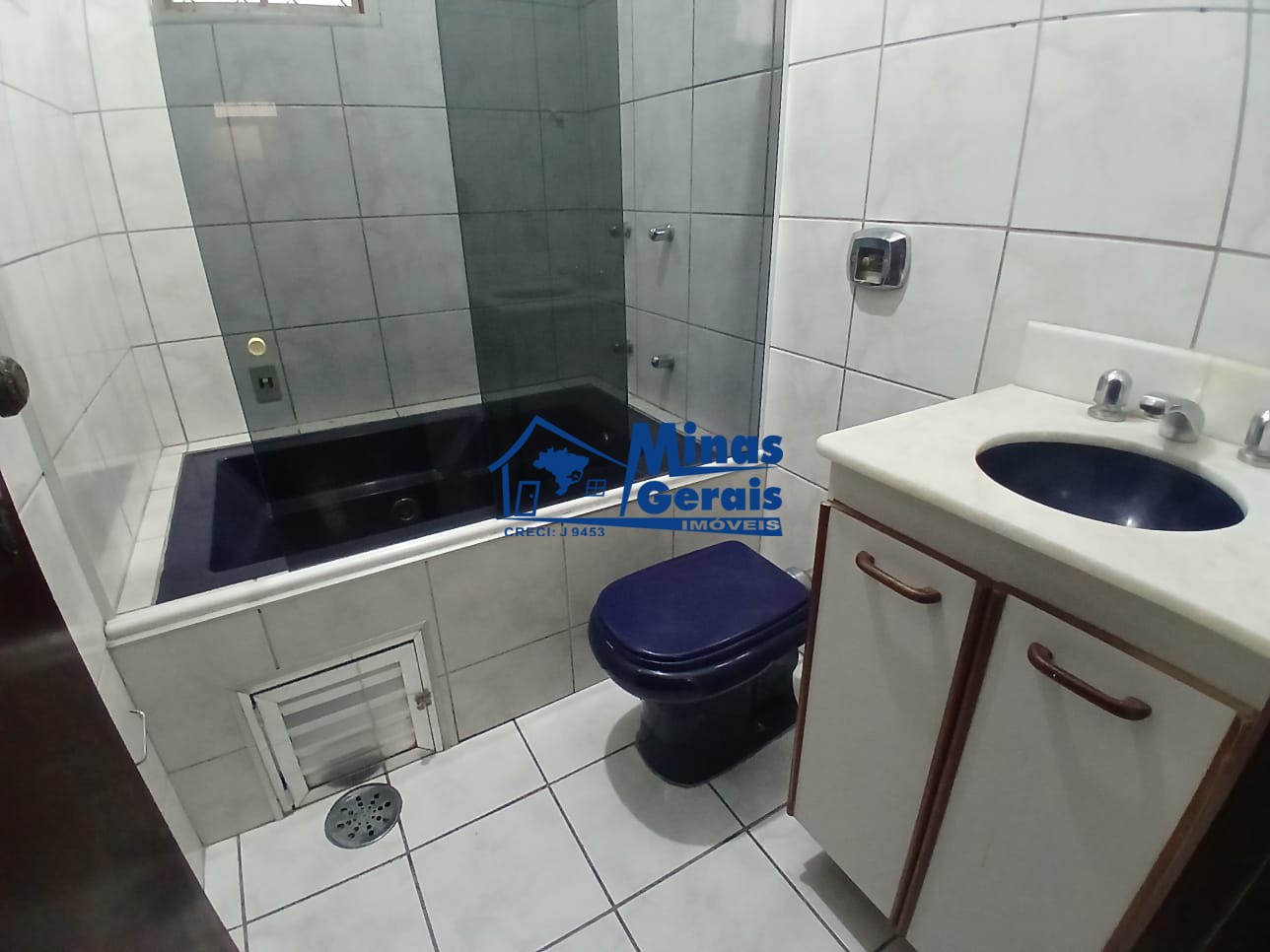 Casa à venda e aluguel com 3 quartos, 203m² - Foto 18