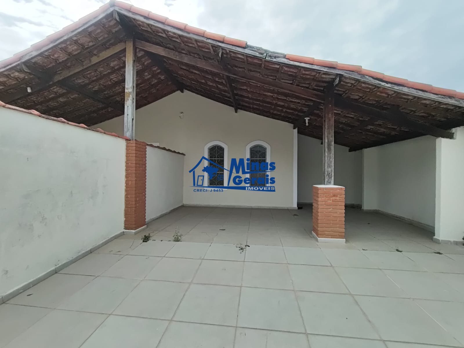 Casa à venda com 4 quartos, 199m² - Foto 4