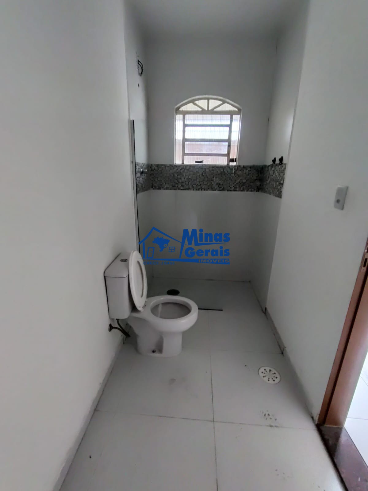 Casa à venda com 4 quartos, 199m² - Foto 22