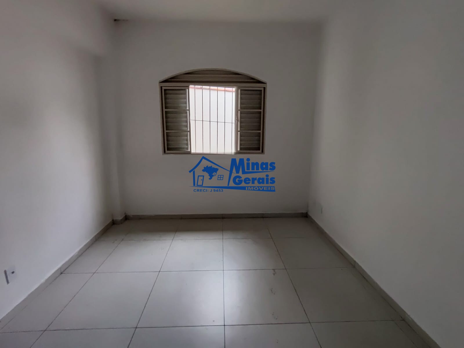 Casa à venda com 4 quartos, 199m² - Foto 20