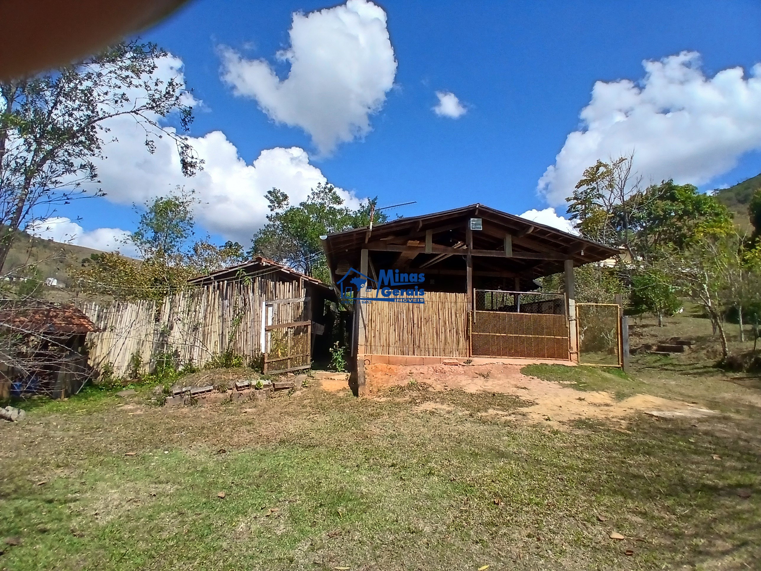 Sítio, 2 quartos, 9300 m² - Foto 13