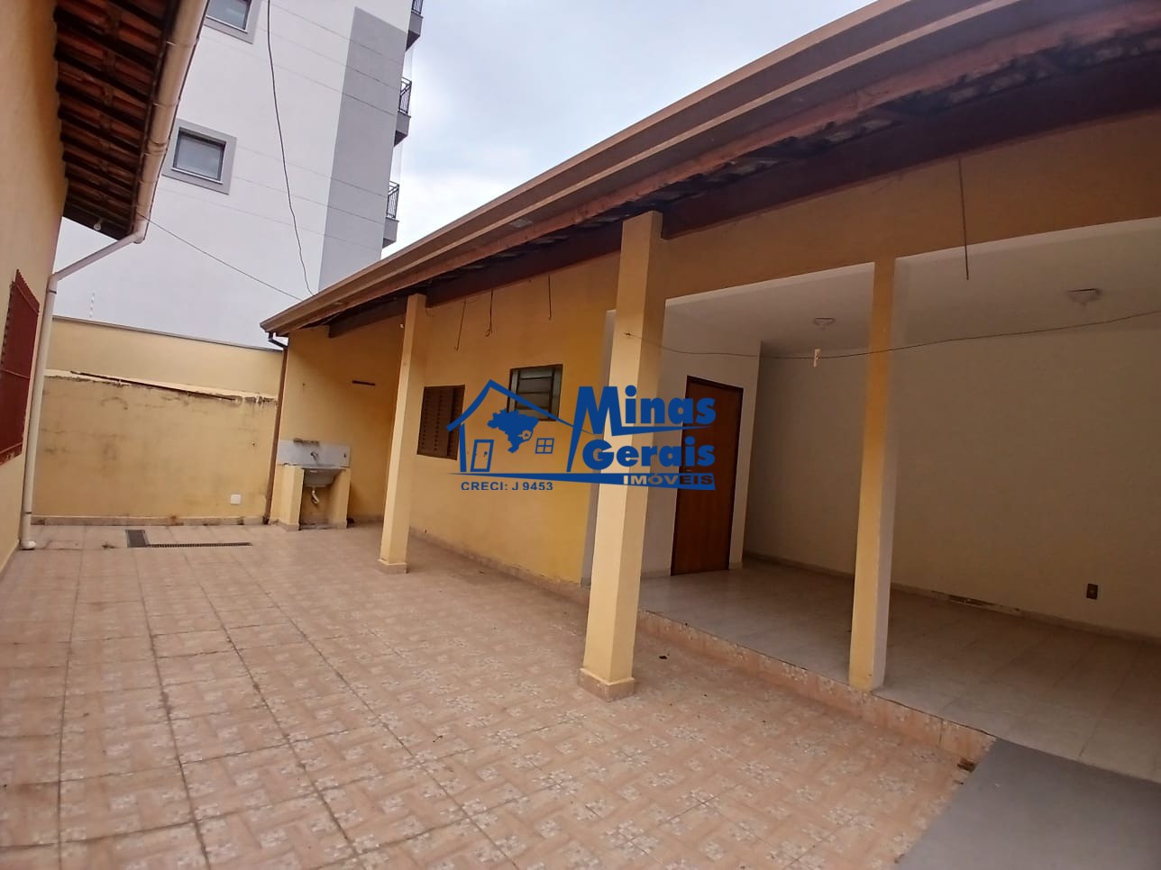 Casa à venda e aluguel com 3 quartos, 203m² - Foto 22