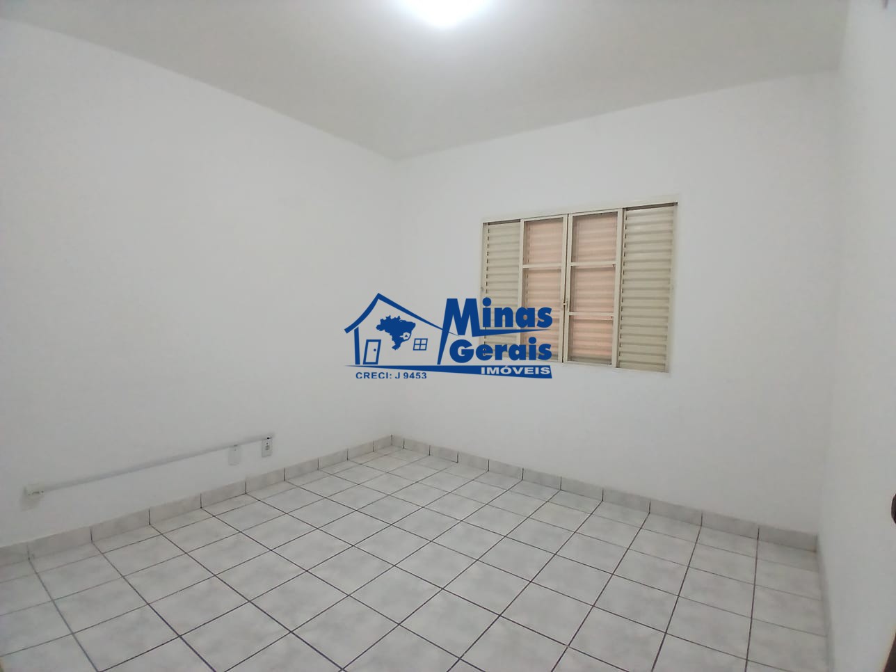 Casa à venda e aluguel com 3 quartos, 203m² - Foto 14