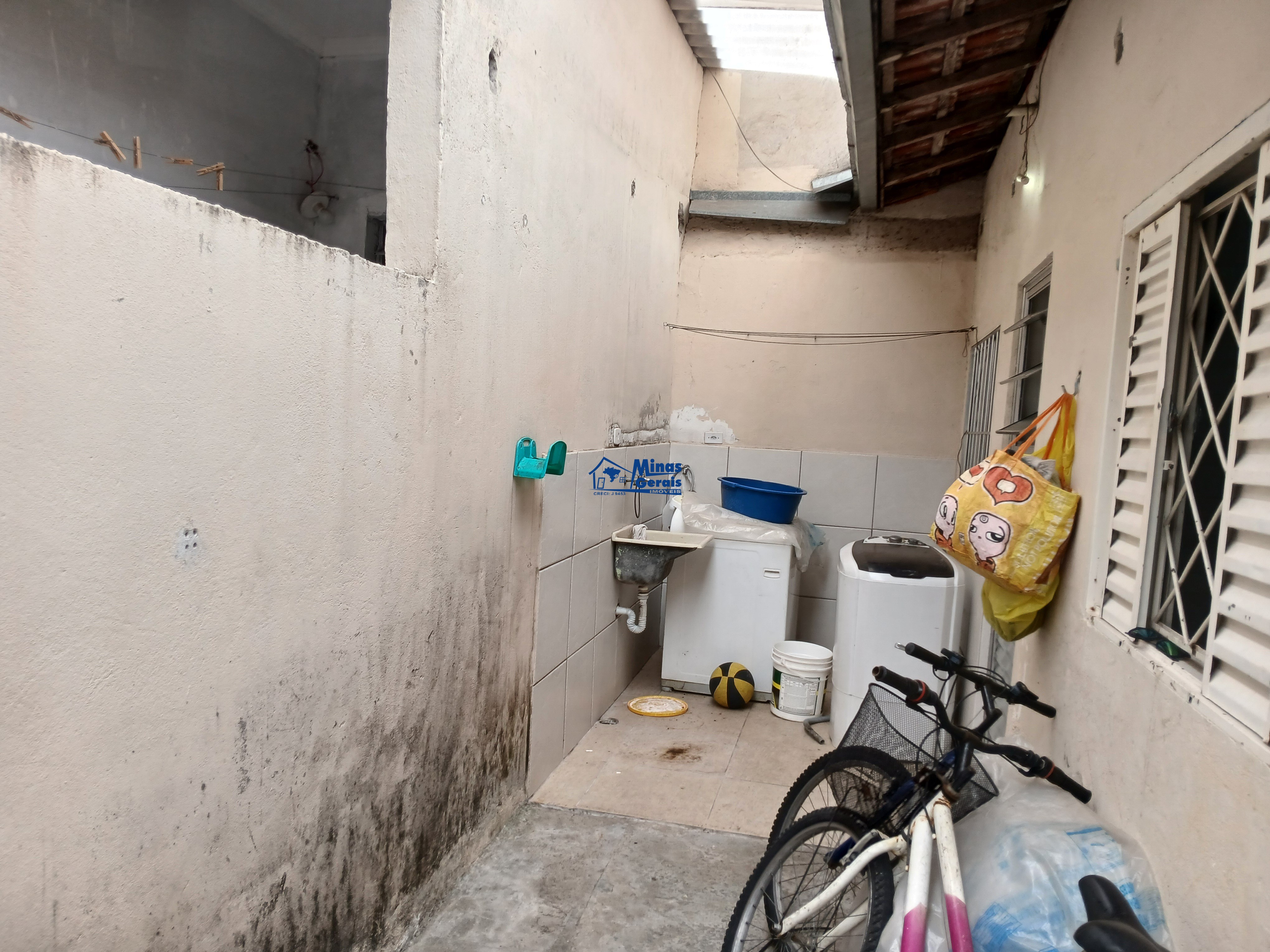 Casa à venda com 2 quartos, 140m² - Foto 10