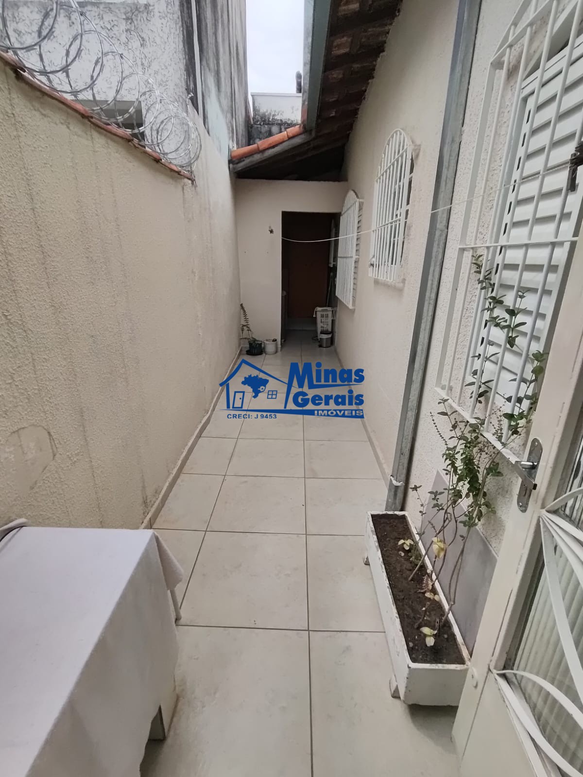 Casa à venda com 4 quartos, 199m² - Foto 26