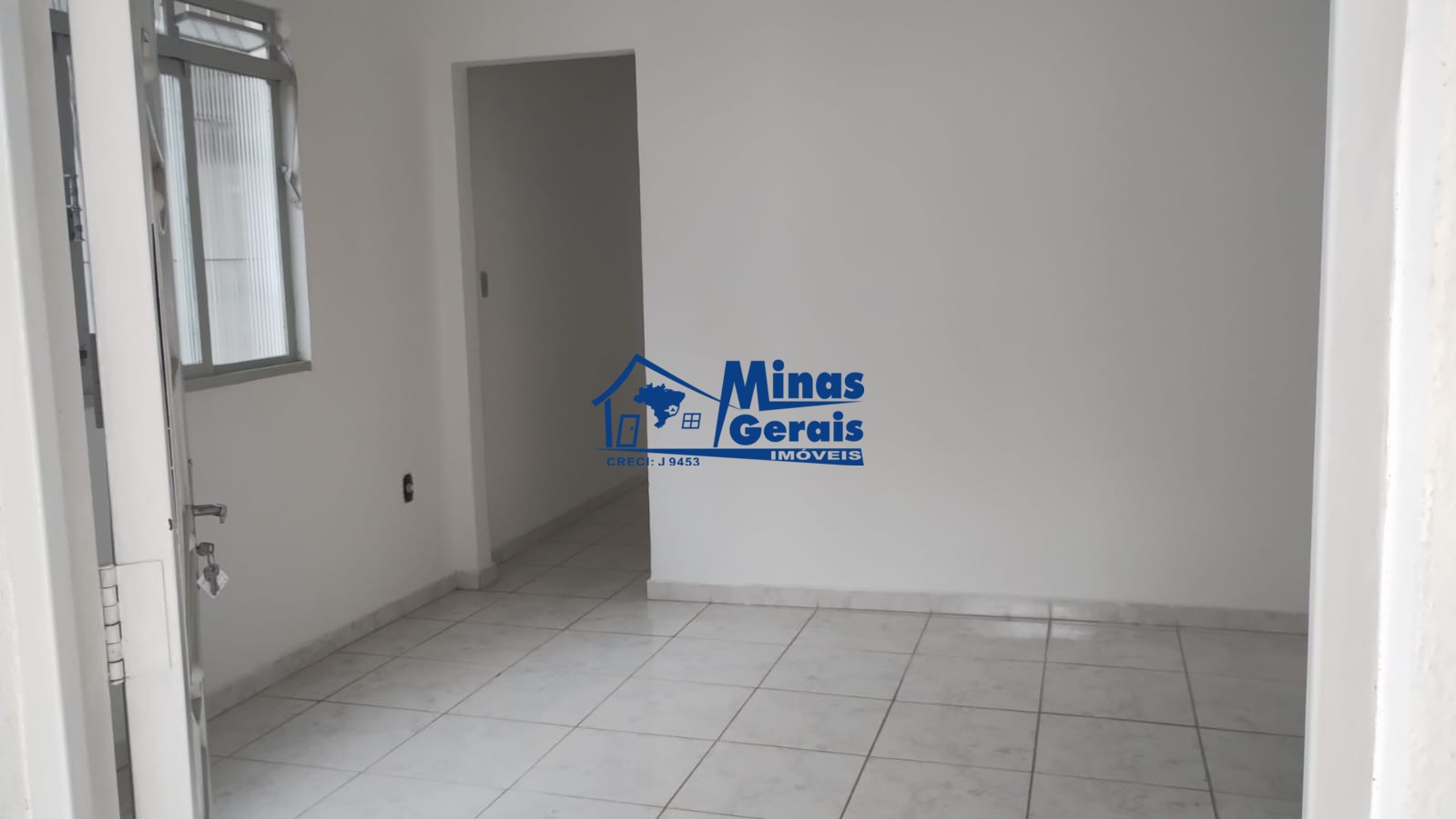 Casa para alugar com 2 quartos, 40m² - Foto 8