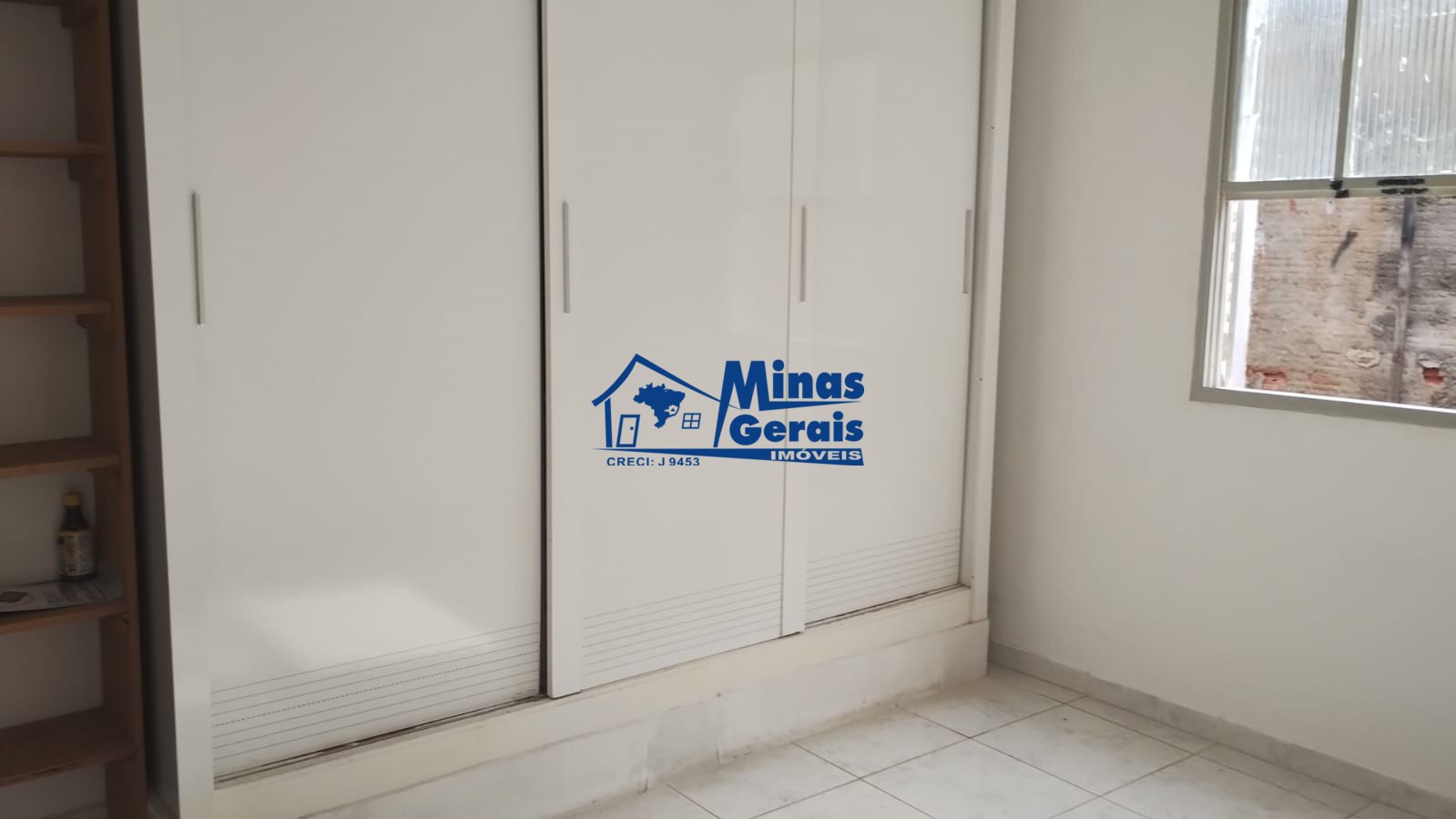 Casa para alugar com 2 quartos, 40m² - Foto 12
