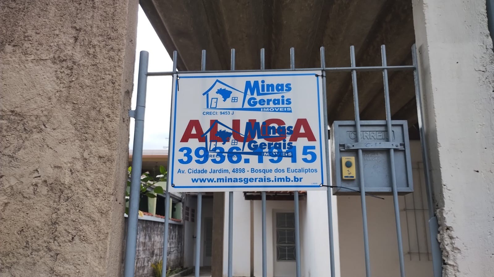 Casa para alugar com 2 quartos, 40m² - Foto 2
