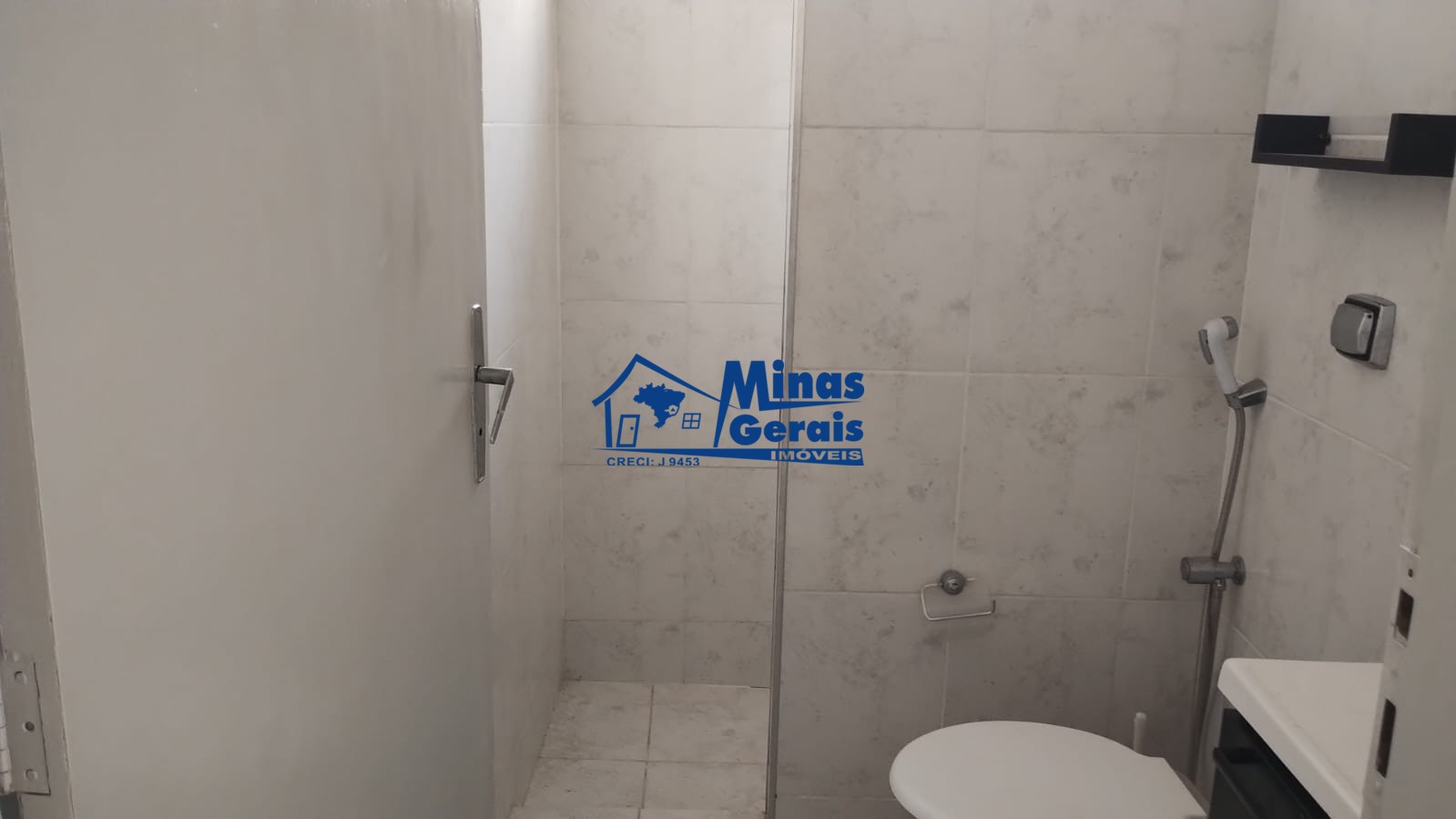 Casa para alugar com 2 quartos, 40m² - Foto 20
