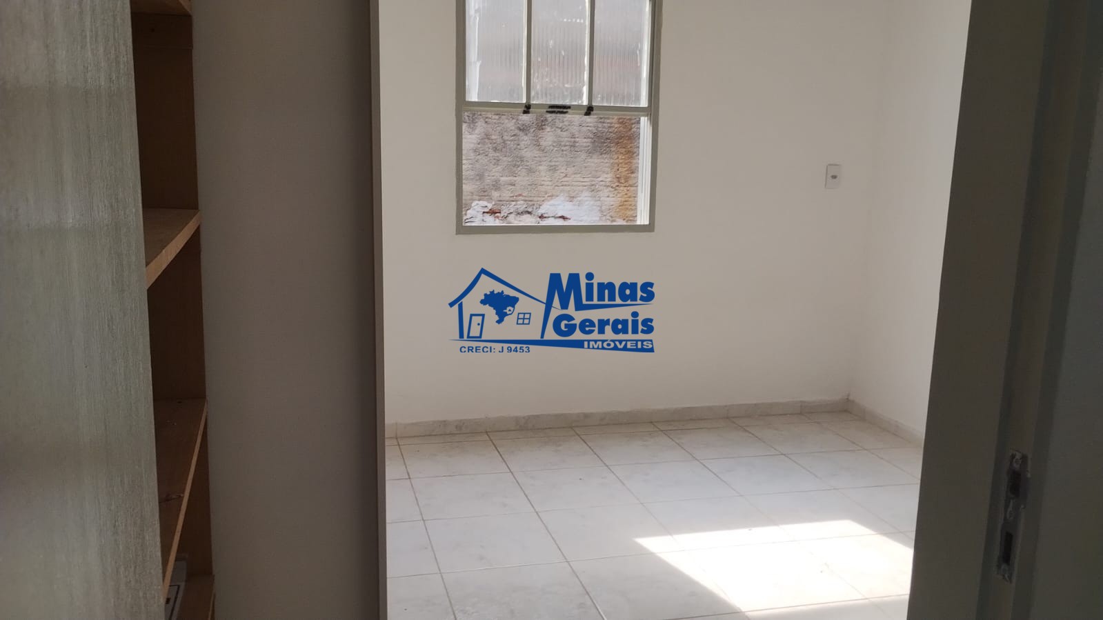 Casa para alugar com 2 quartos, 40m² - Foto 15