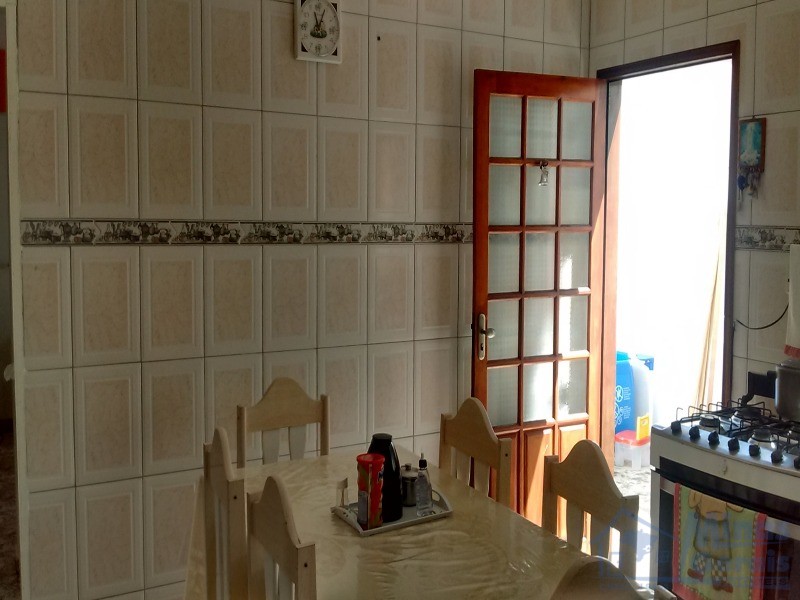 Casa, 5 quartos, 168 m² - Foto 3