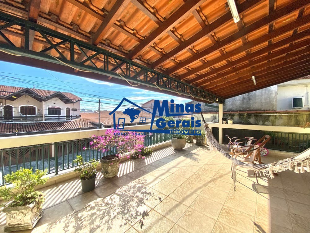 Casa, 4 quartos, 230 m² - Foto 4