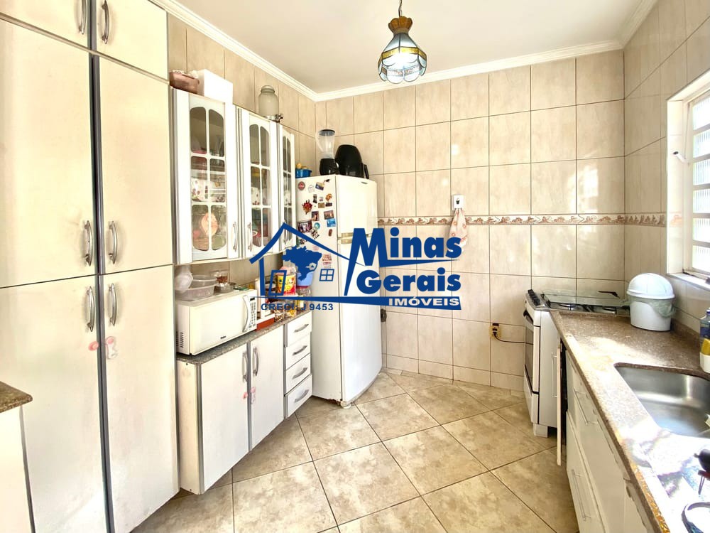 Casa, 4 quartos, 230 m² - Foto 8