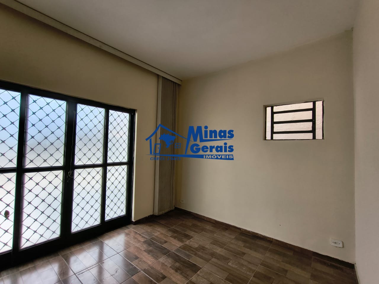 Casa, 3 quartos, 121 m² - Foto 2