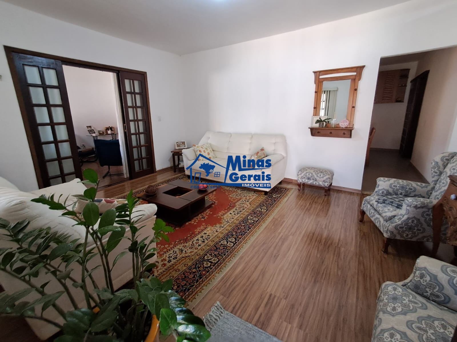 Casa, 3 quartos, 228 m² - Foto 1