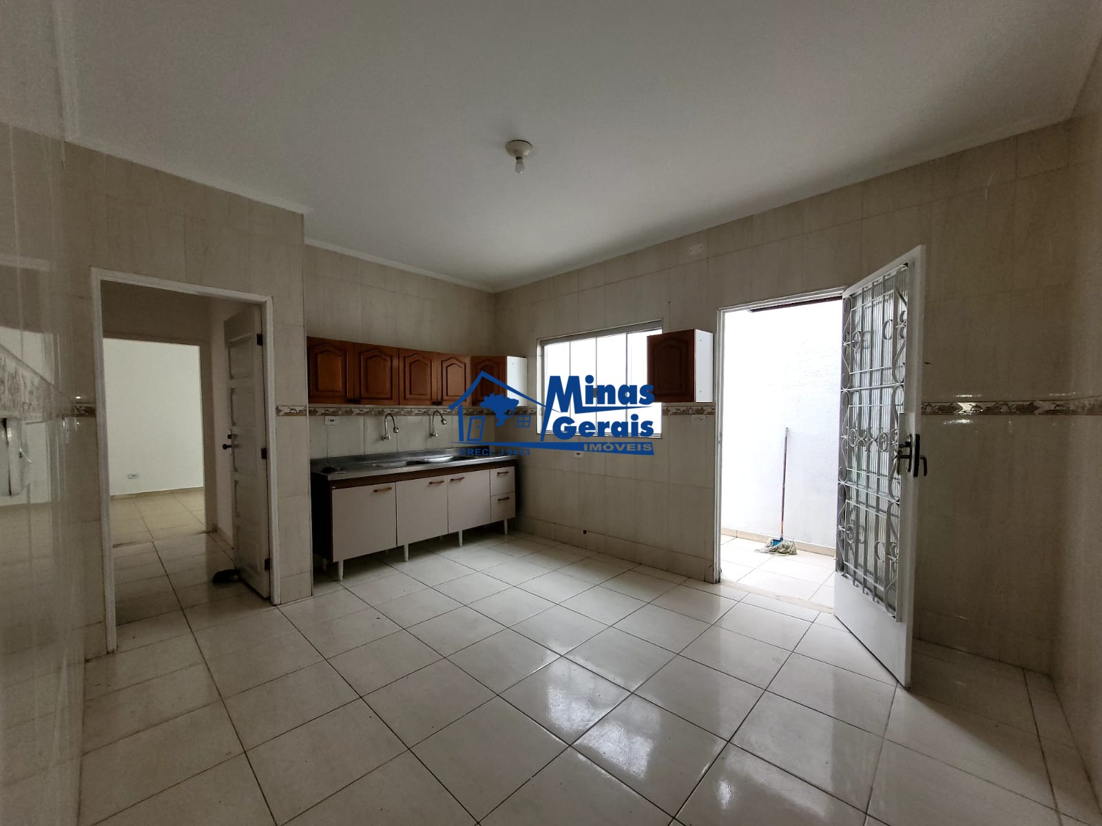 Casa, 3 quartos, 82 m² - Foto 2