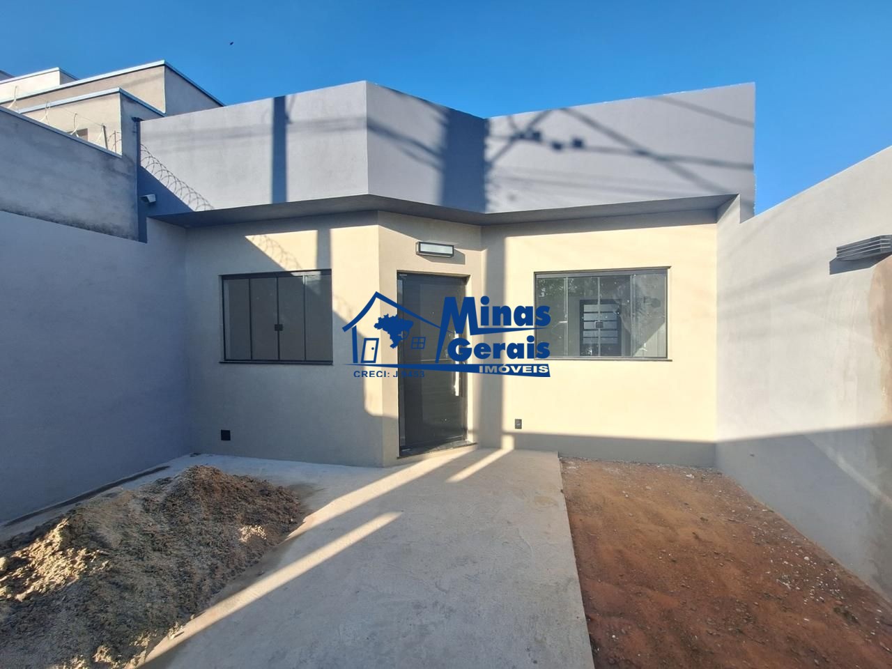 Casa, 2 quartos, 72 m² - Foto 1