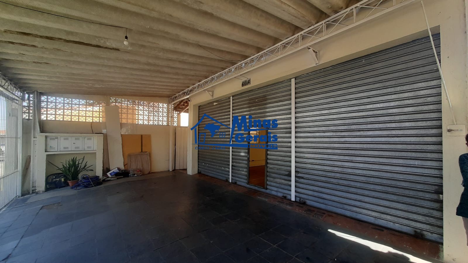 Loja-Salão, 335 m² - Foto 1
