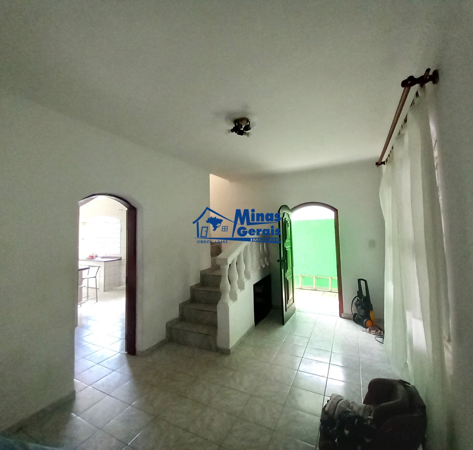 Casa, 4 quartos, 130 m² - Foto 1