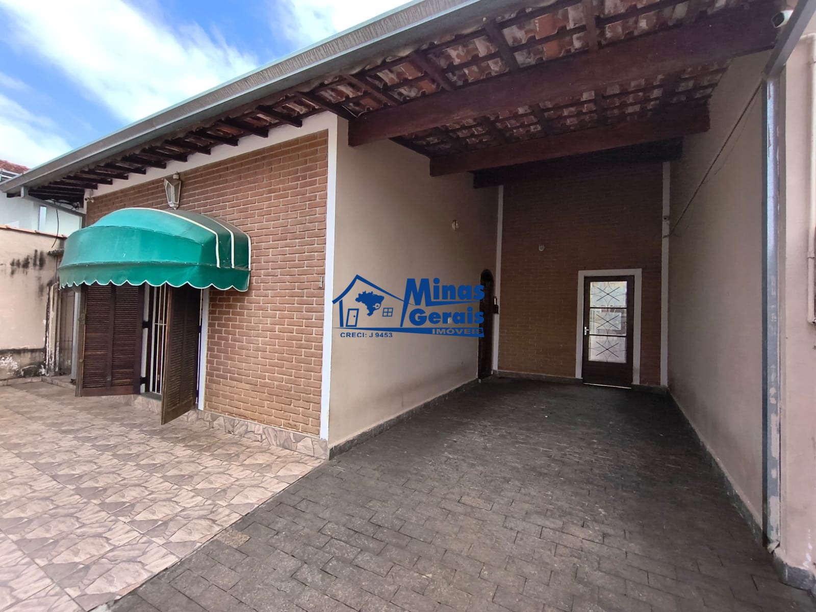 Casa, 4 quartos, 145 m² - Foto 1