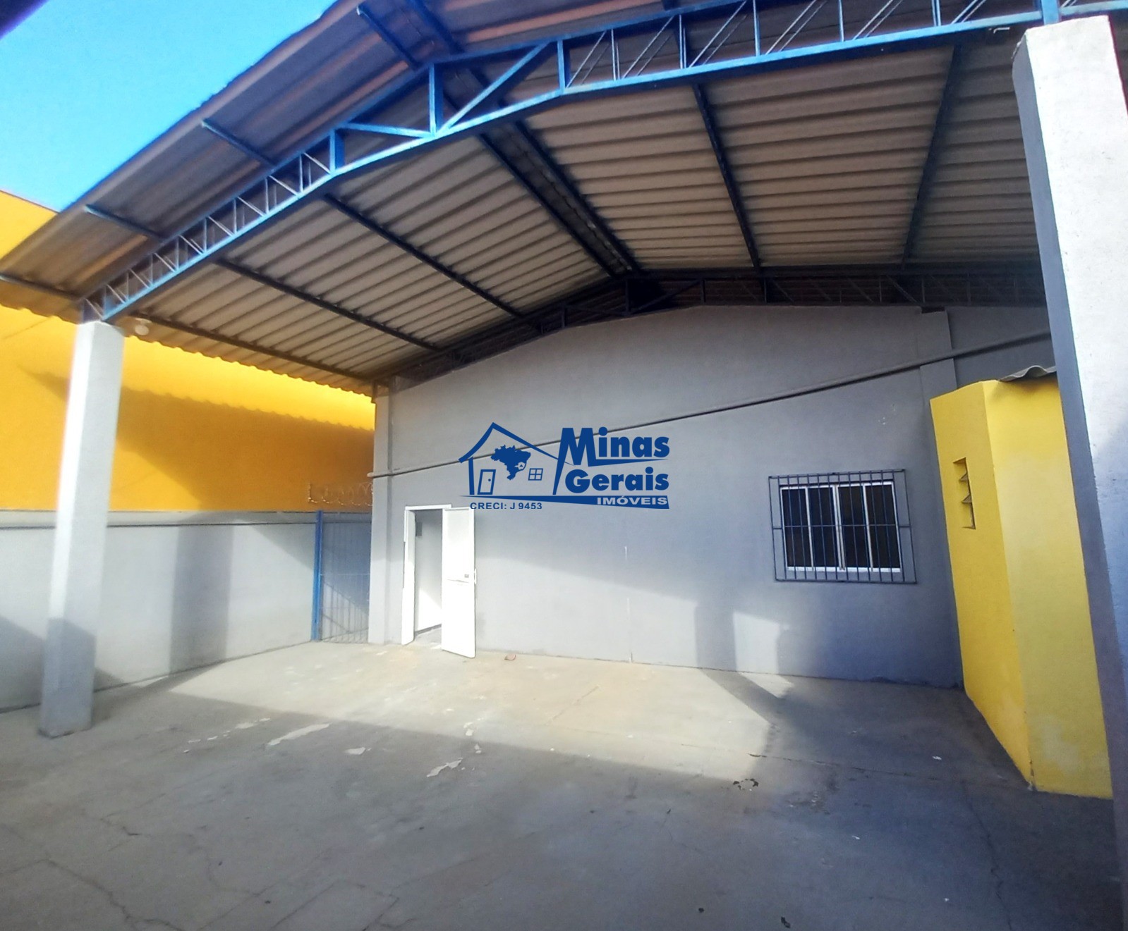 Loja-Salão, 238 m² - Foto 1