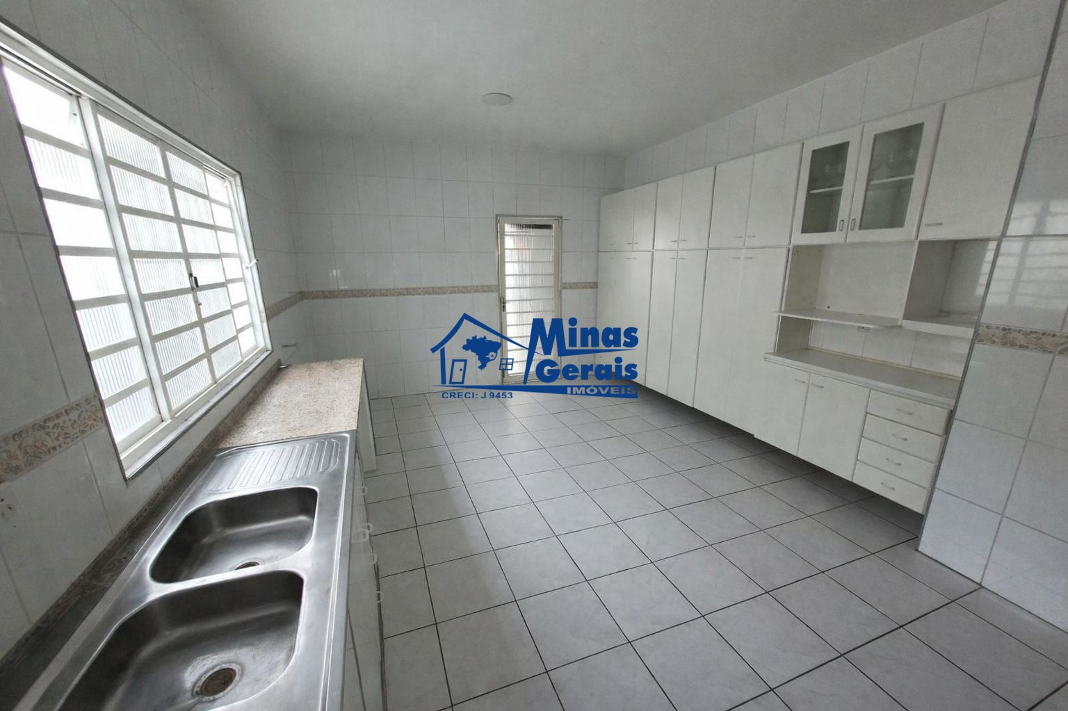 Casa, 3 quartos, 130 m² - Foto 2
