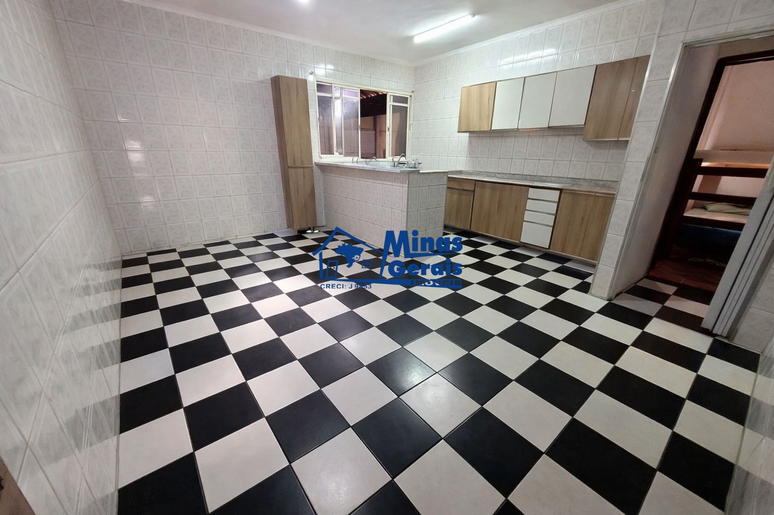Casa, 3 quartos, 181 m² - Foto 1