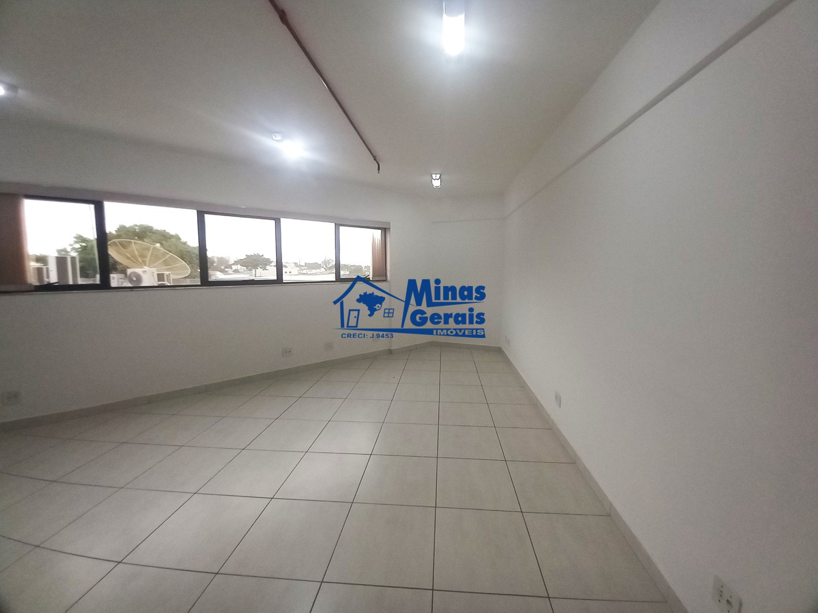 Sala-Conjunto, 42 m² - Foto 1