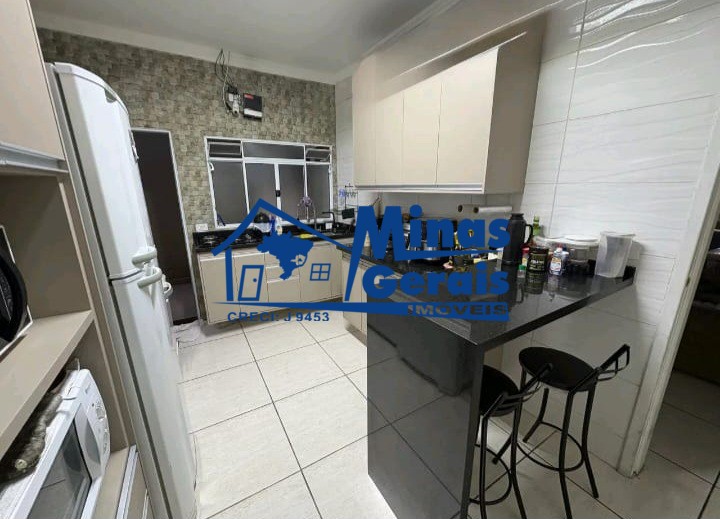 Casa, 3 quartos, 60 m² - Foto 1