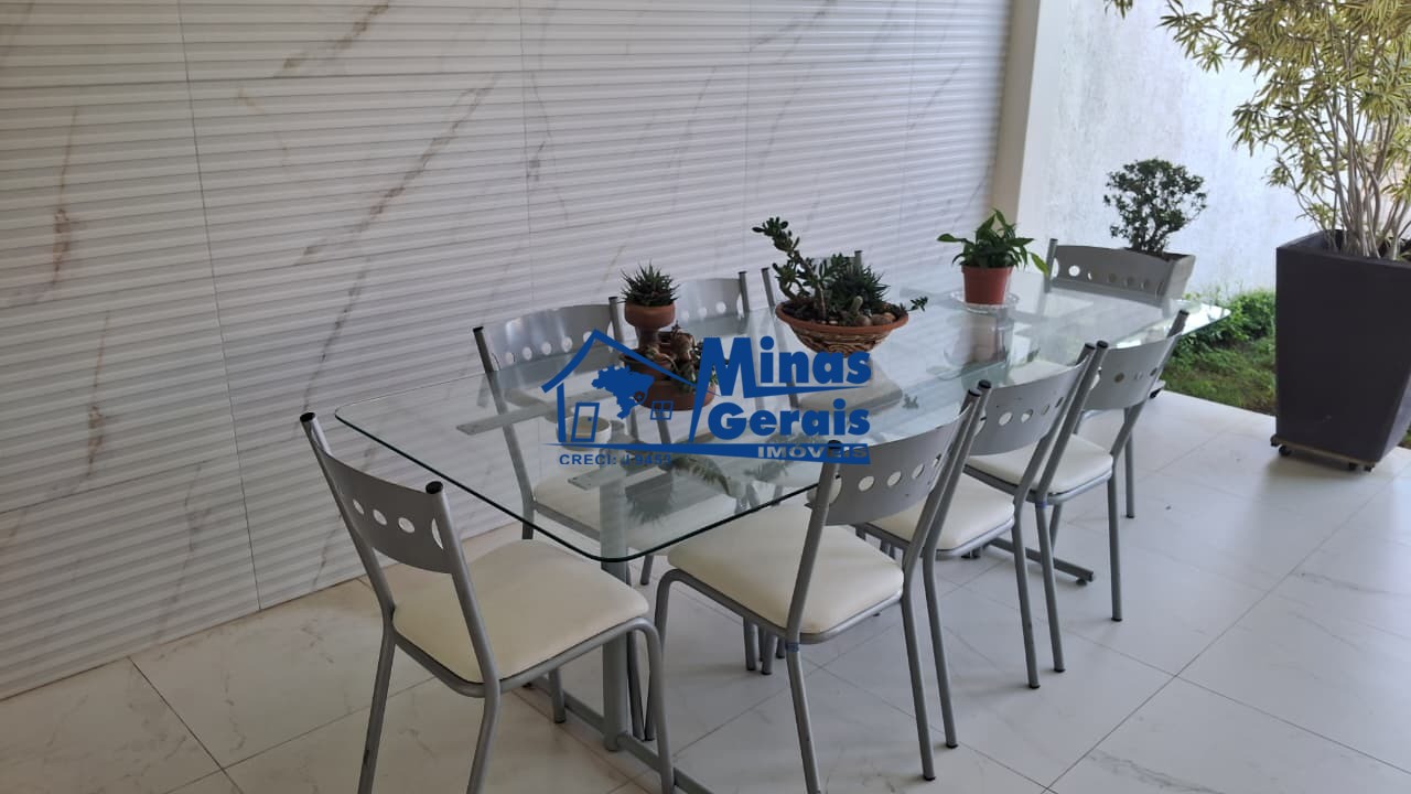 Casa, 5 quartos, 140 m² - Foto 2