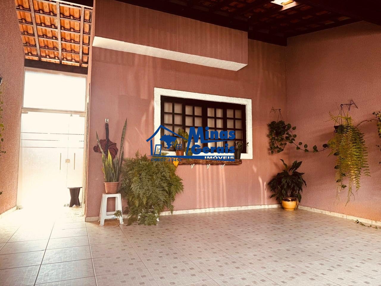 Casa, 3 quartos, 192 m² - Foto 1