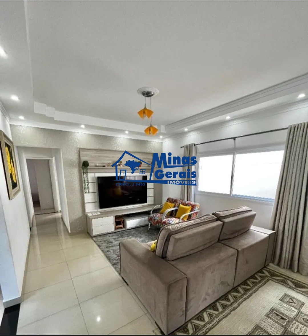 Casa, 4 quartos, 180 m² - Foto 2