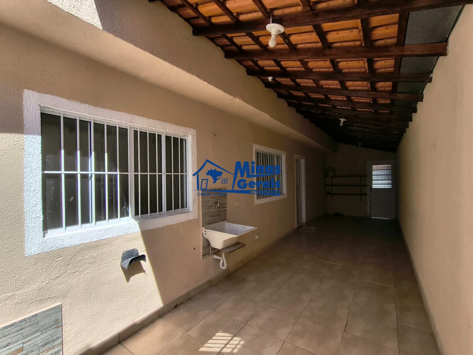 Casa, 2 quartos, 142 m² - Foto 1