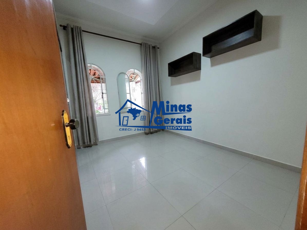 Casa, 2 quartos, 66 m² - Foto 1