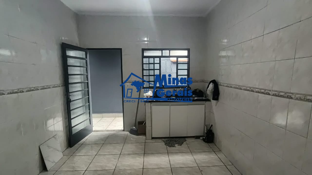 Casa, 3 quartos, 85 m² - Foto 2