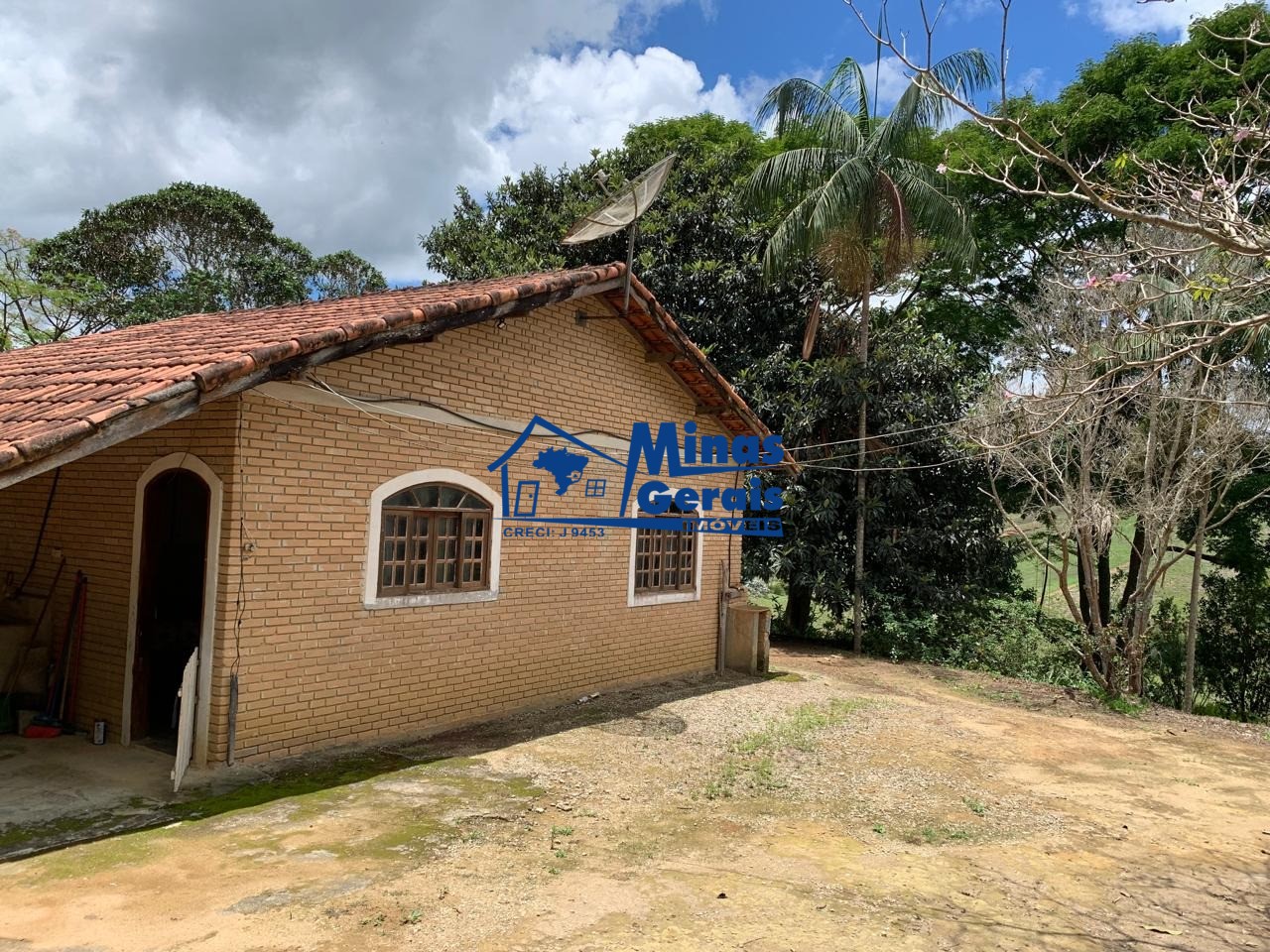 Chácara, 2 quartos, 3000 m² - Foto 1