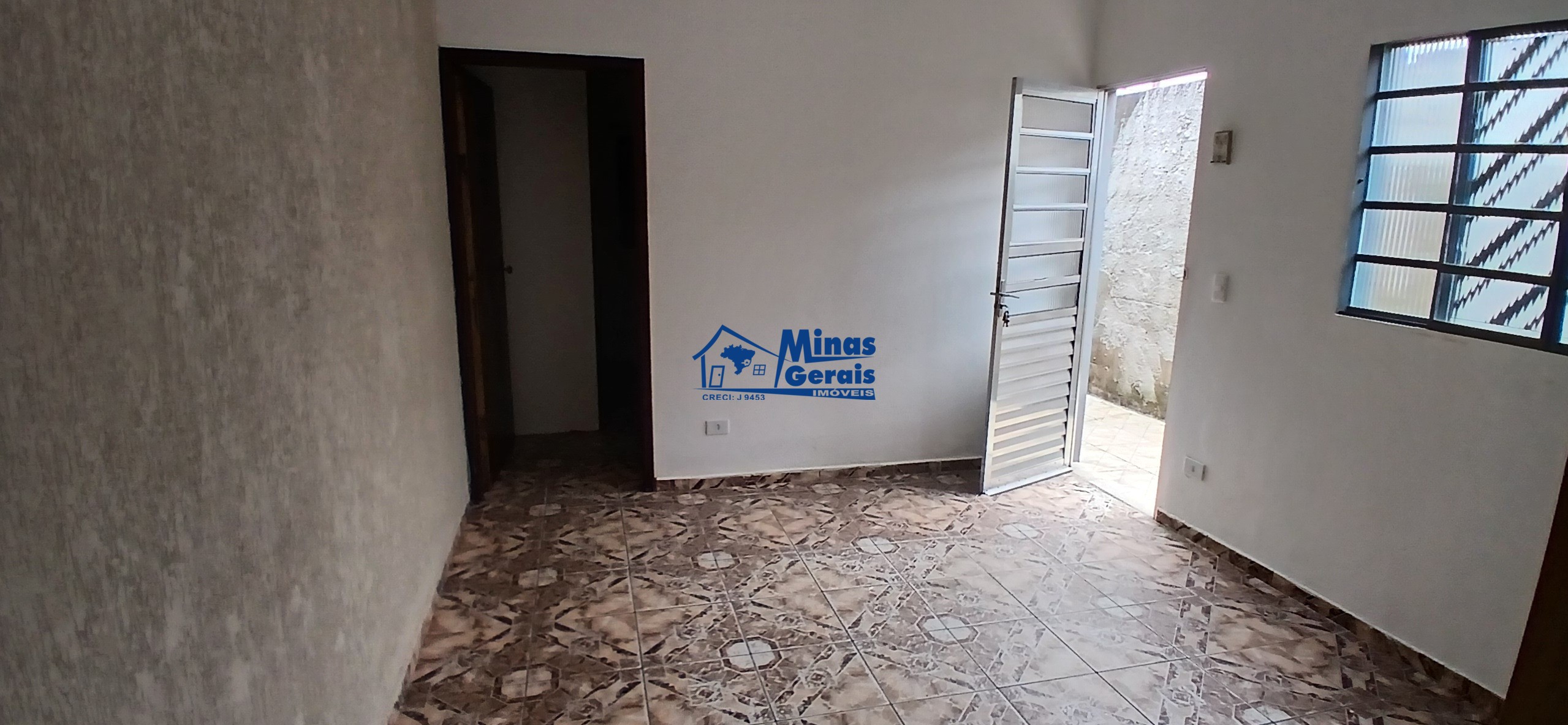 Casa, 2 quartos, 60 m² - Foto 1