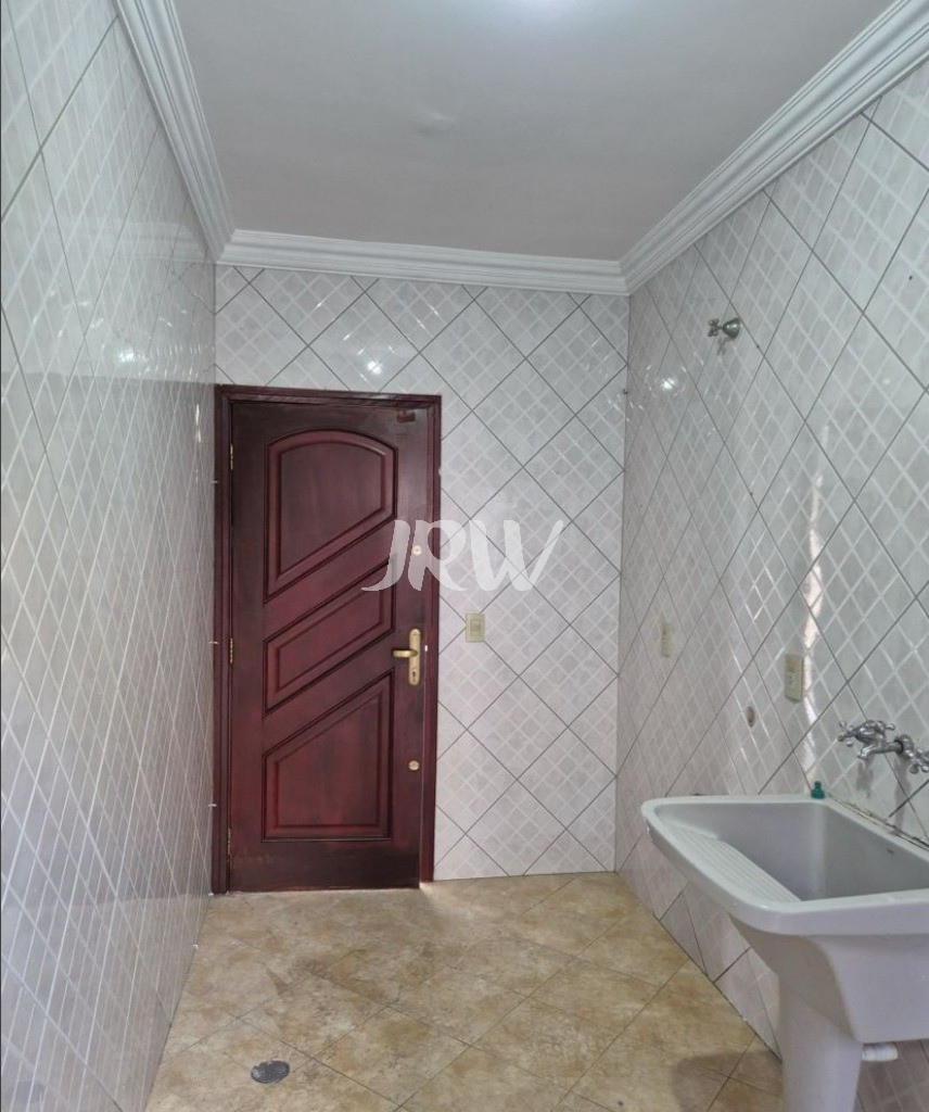 Casa, 4 quartos, 250 m² - Foto 2