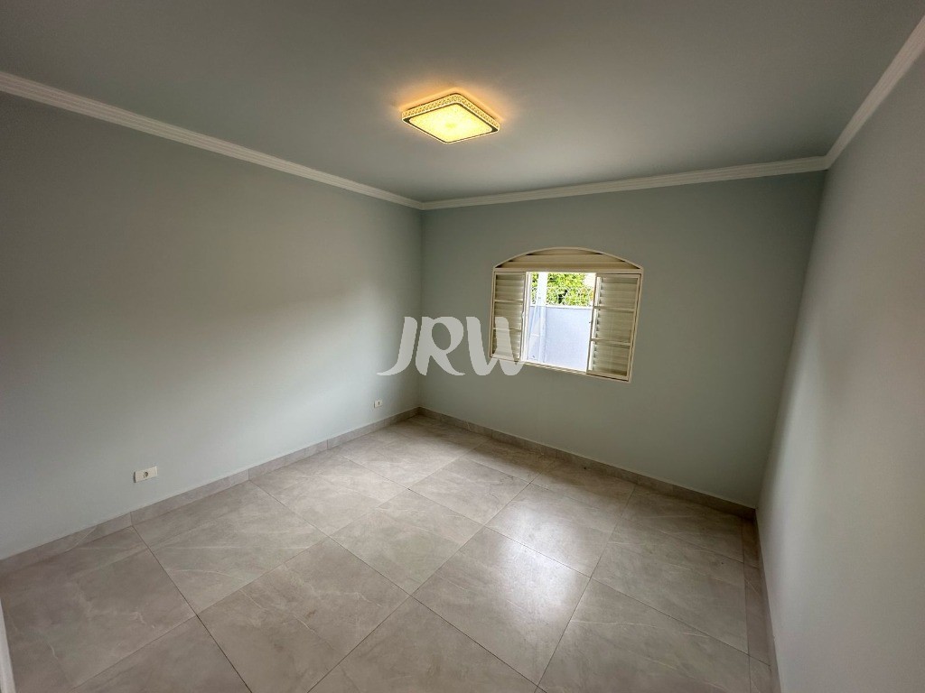 Casa à venda com 2 quartos, 250m² - Foto 15