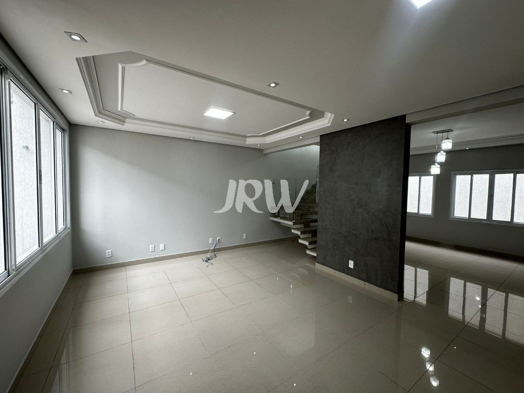Sobrado à venda com 3 quartos, 240m² - Foto 13