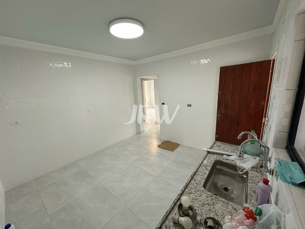 Casa à venda com 2 quartos, 250m² - Foto 12