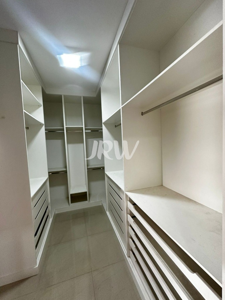 Sobrado à venda com 3 quartos, 240m² - Foto 3