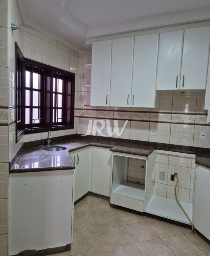 Casa, 4 quartos, 250 m² - Foto 4