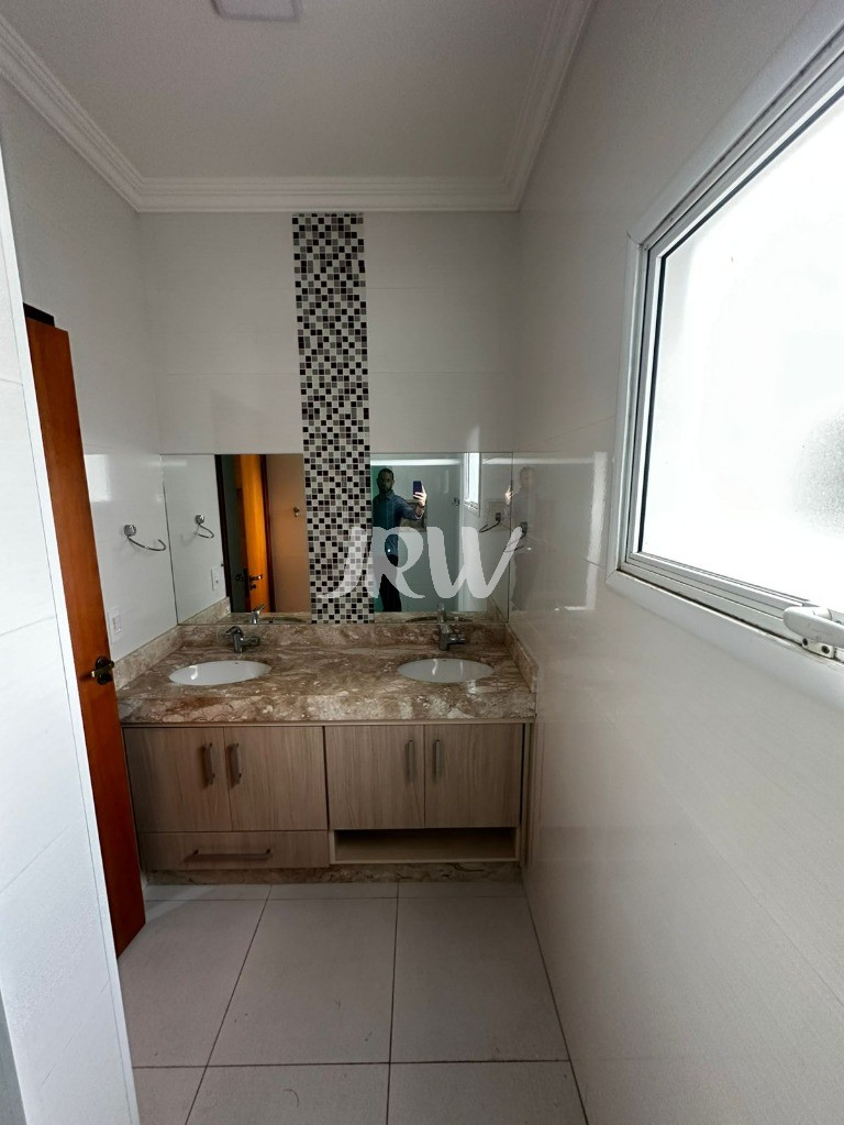 Sobrado à venda com 3 quartos, 240m² - Foto 6