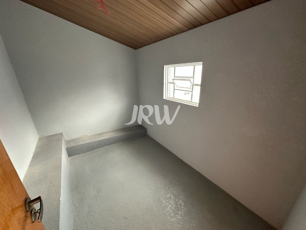 Casa à venda com 2 quartos, 250m² - Foto 30
