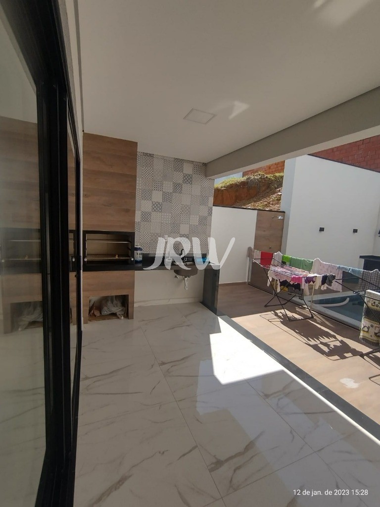 Casa de Condomínio para alugar com 3 quartos, 300m² - Foto 27